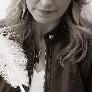 Meet your Posher, Lacey